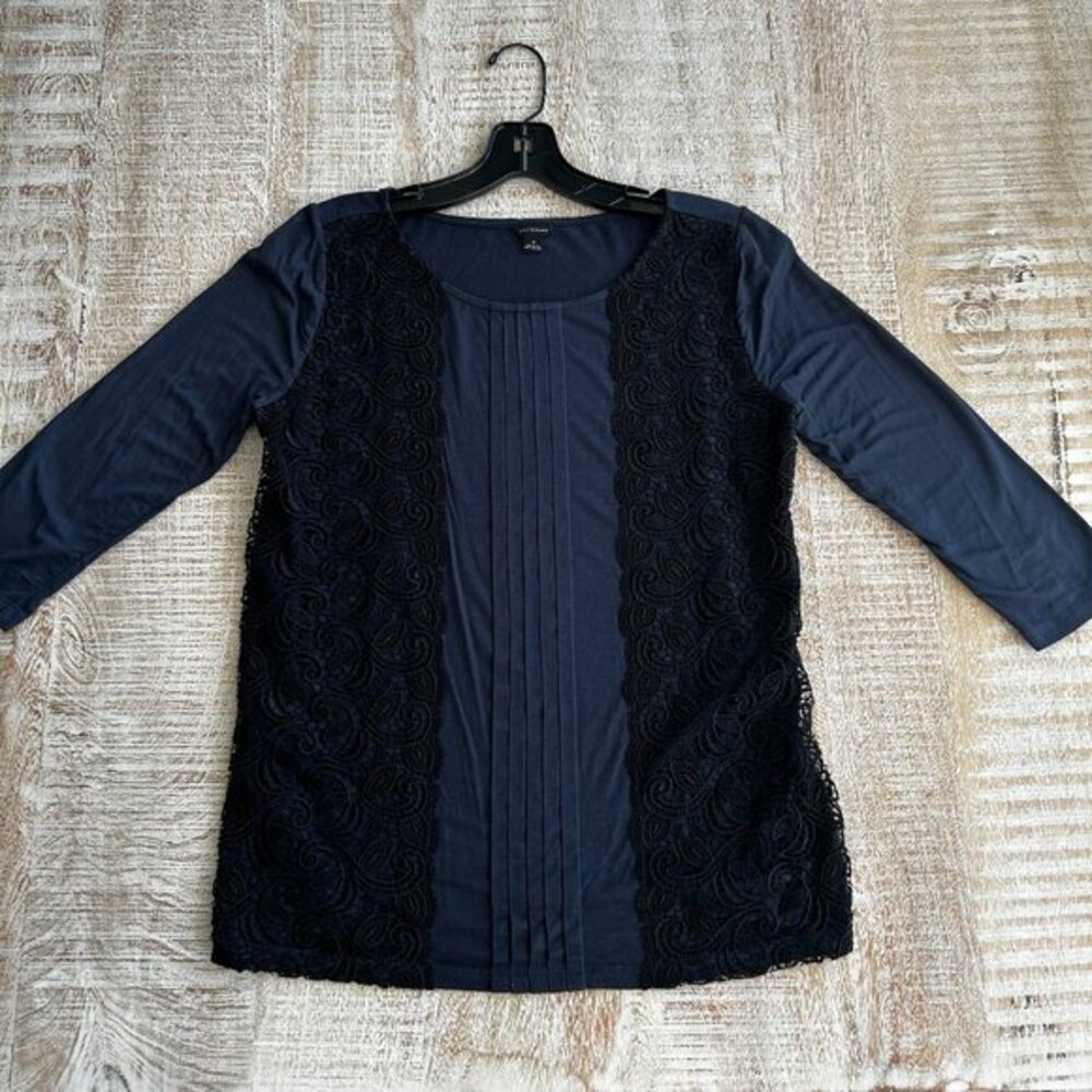 Ann Taylor Dark Blue T-Shirt Top Blouse Shirt w/Black Lace Size Small - Picture 1 of 8